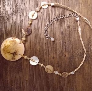 Vintage preserved lacquer flowers necklace